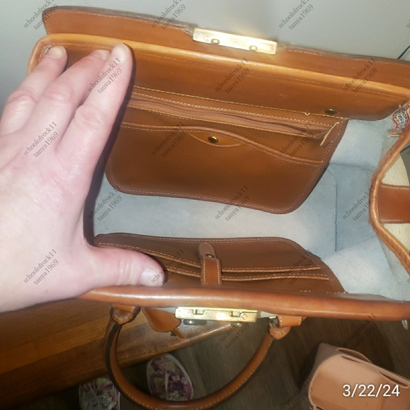 Vintage Dooney and Bourke R03 doctor's bag - Picture 8 of 12